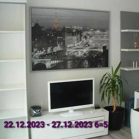 Nice Apartments Praha Bagian luar foto